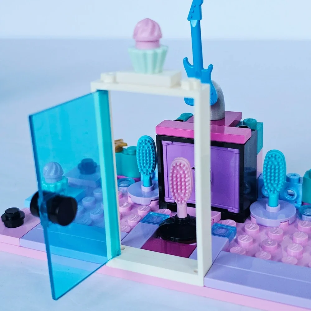 Lego vibrant friends
